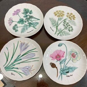 SHAFFORD 4 PC set of Vintage Collectible Plates. Beautiful hand painted florals